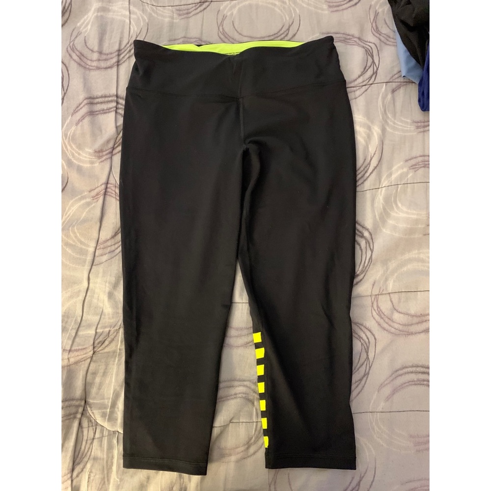 VS active pants